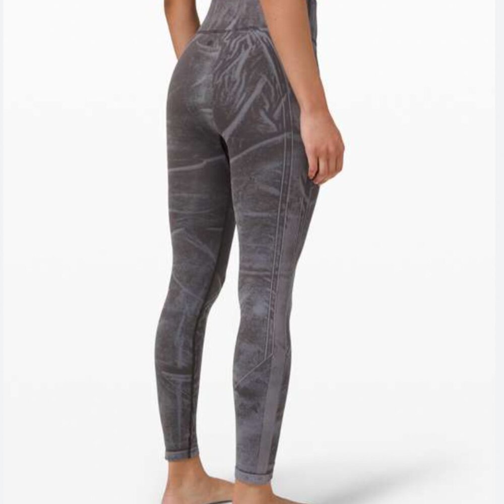 Lululemon Blot Tie Dye Leggings Size 8 VGUC